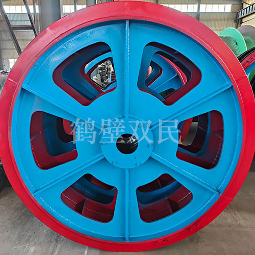 鶴壁市雙民礦山機(jī)械有限公司雙槽天輪發(fā)貨現(xiàn)場(chǎng)！